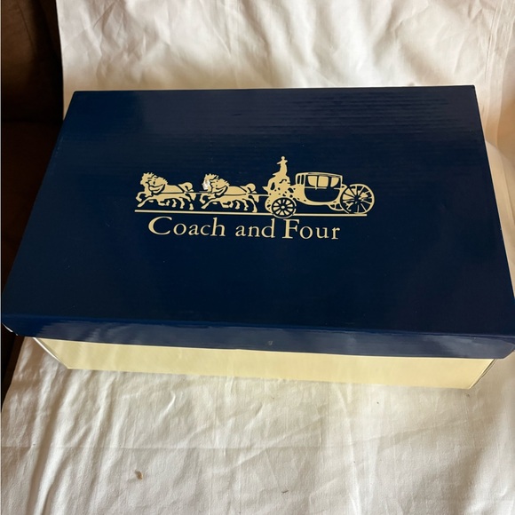 Black Women's Shoes by Coach and Four size 6.5 peep toes - Picture 11 of 11